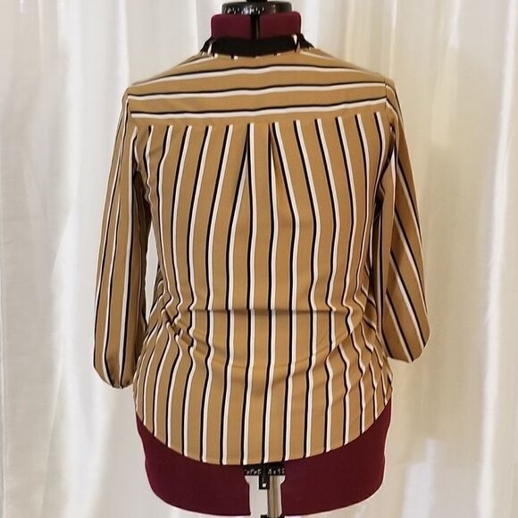 🍂 Sweet Rain Blouse  - Picture 5 of 6